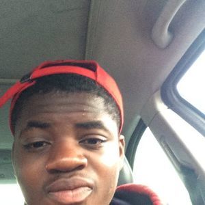 Meet your Posher, Emmanuel